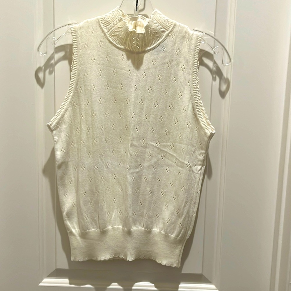 Laura Ashley mock turtleneck Small sleeveless top decorative weave and trim NEW